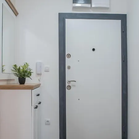 Apartman Lucky Lux 1 I 2 *